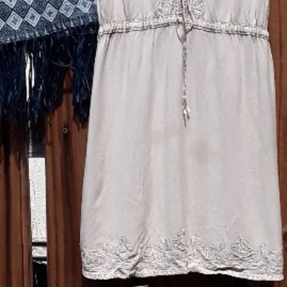 Earthbound Tan Embroidered Crochet Tank Top Size M - Picture 4 of 7